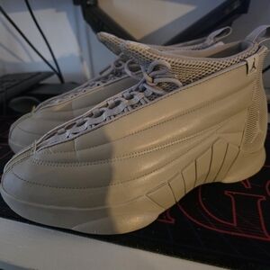 Jordan 15 Billie Ellish Size 13